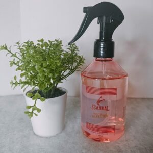 Spray Scandale de JPG
